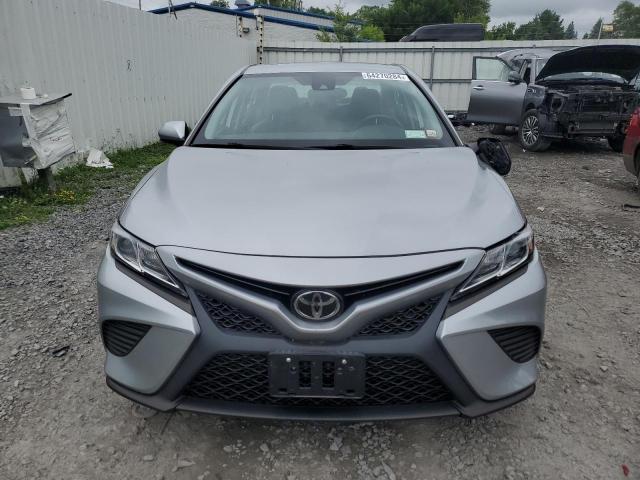 VIN 4T1B11HKXKU256591 2019 Toyota Camry, L no.5