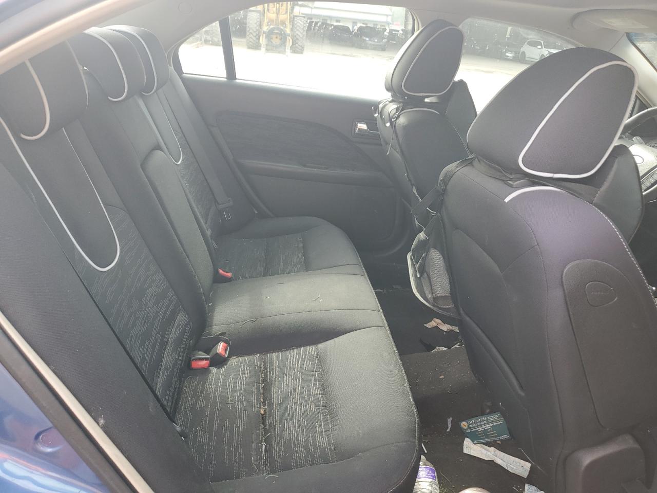 3FAHP0HA1AR267750 2010 Ford Fusion Se