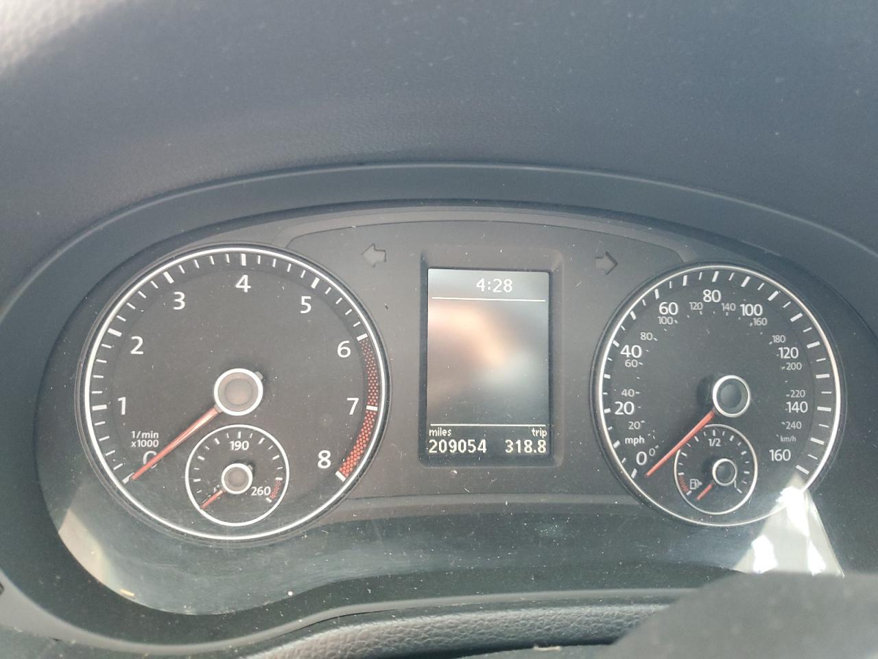 1VWCH7A33CC110564 2012 Volkswagen Passat Sel