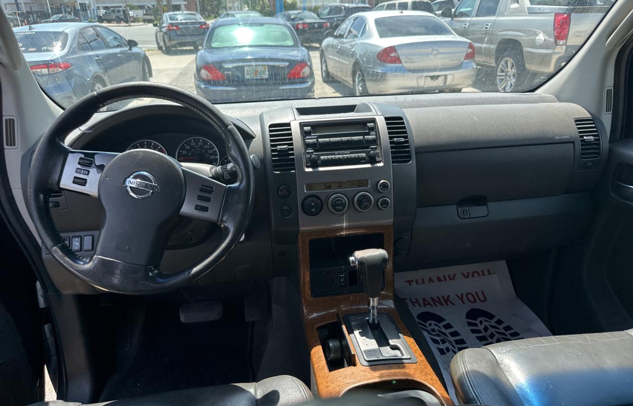 5N1AR18U66C655046 2006 Nissan Pathfinder Le