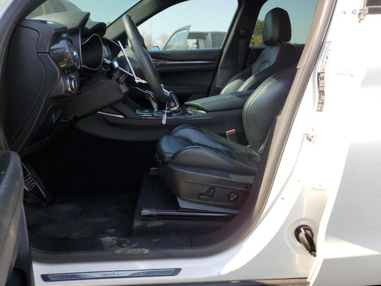 ZASFAKNN8J7C20686 2018 Alfa Romeo Stelvio Ti Sport