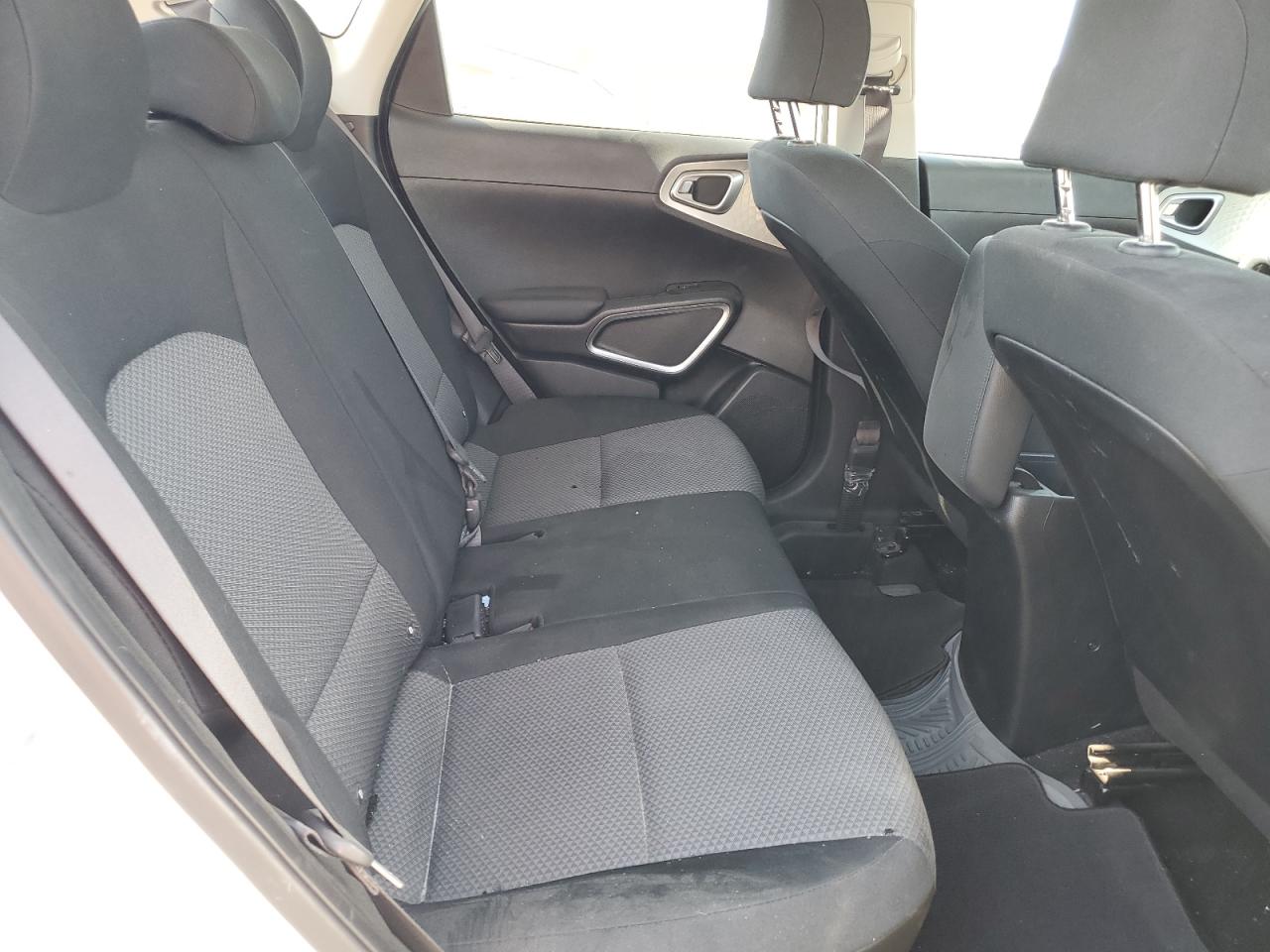 KNDJ23AUXL7704350 2020 Kia Soul Lx