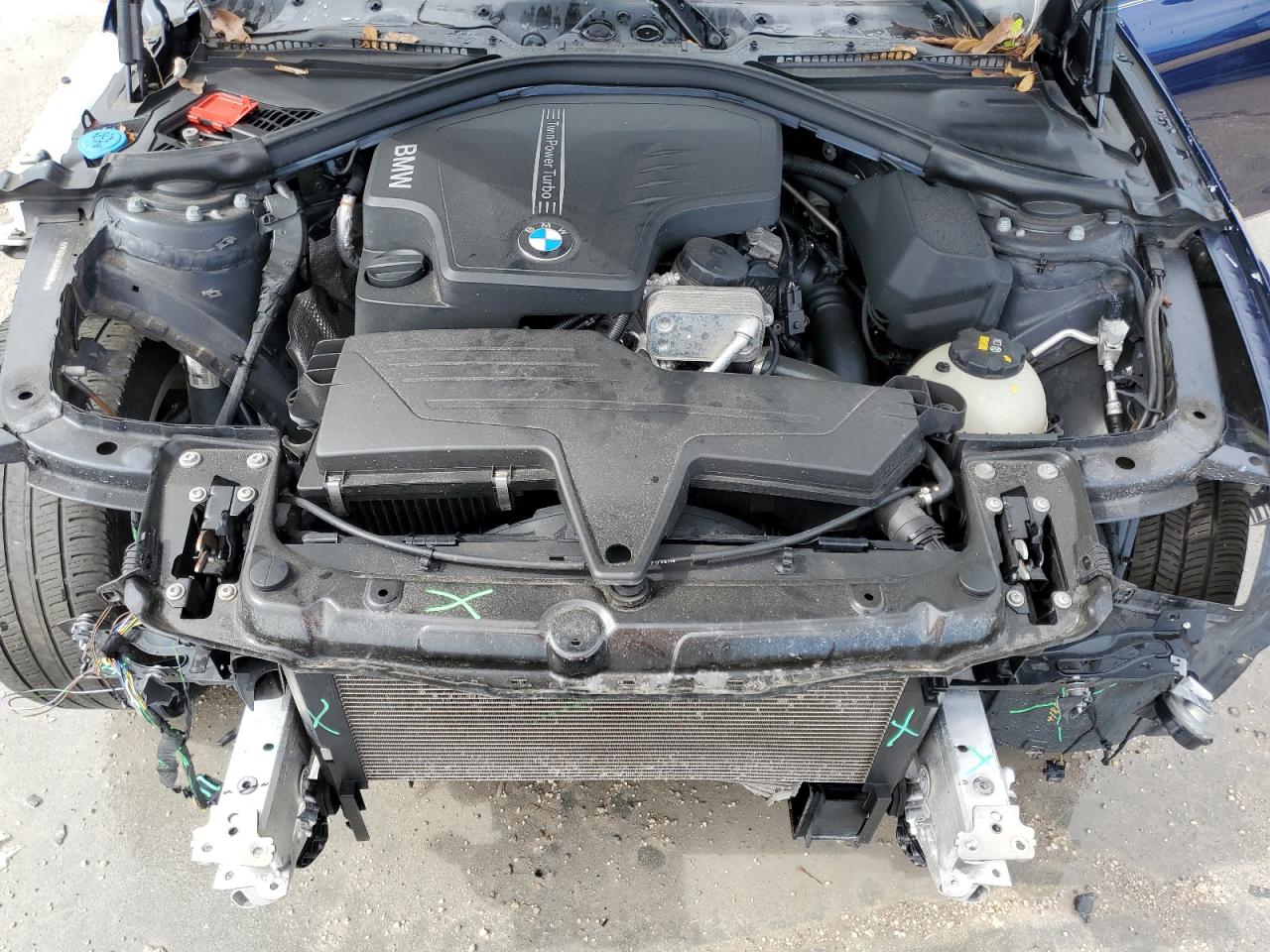 WBA8E5G52HNU22754 2017 BMW 320 Xi
