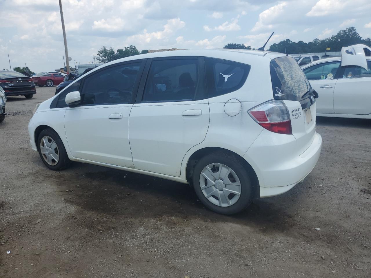 2013 Honda Fit vin: JHMGE8H34DC070651