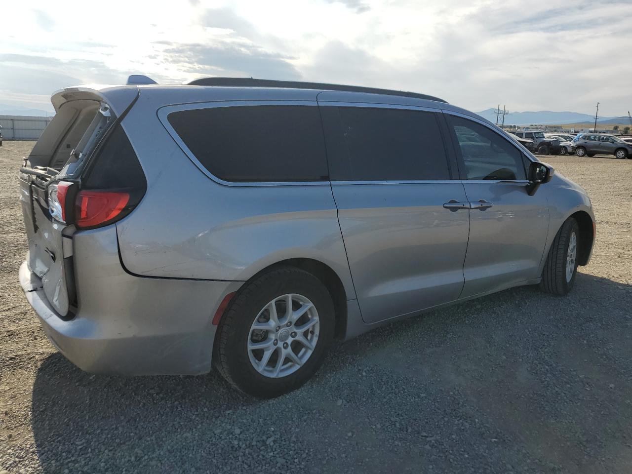 Lot #2998716634 2020 CHRYSLER VOYAGER LX