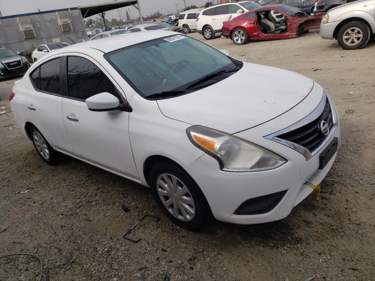 3N1CN7APXFL925631 2015 Nissan Versa S