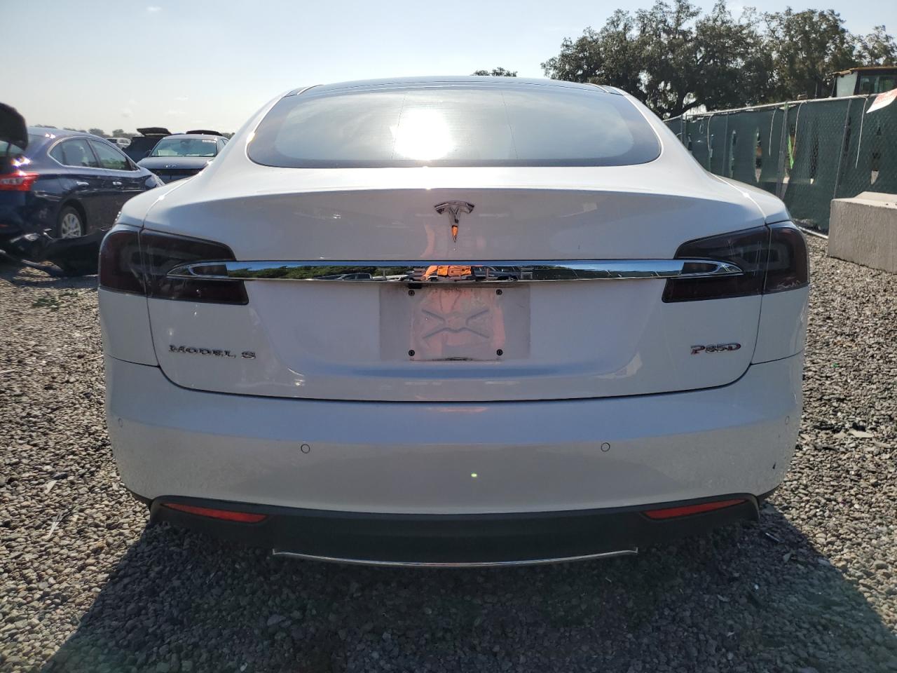 5YJSA1H44FF082814 2015 Tesla Model S P85D