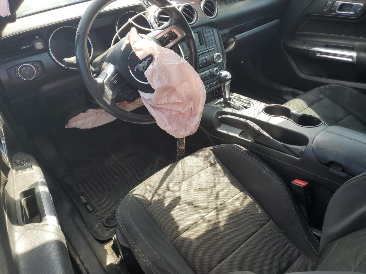 1FA6P8AM6H5328310 2017 Ford Mustang