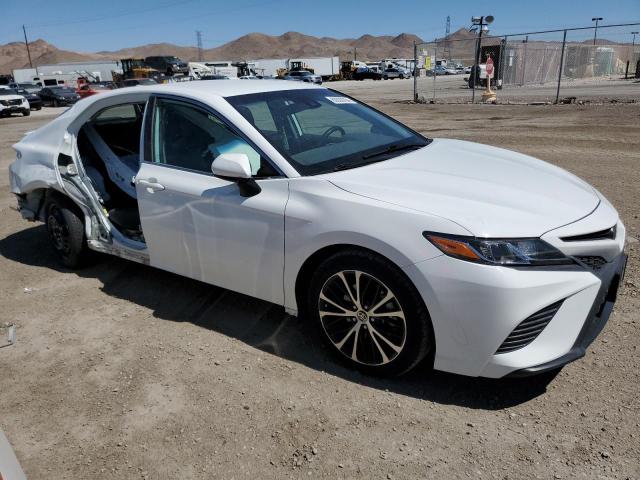 VIN 4T1G11AKXLU394536 2020 Toyota Camry, SE no.4