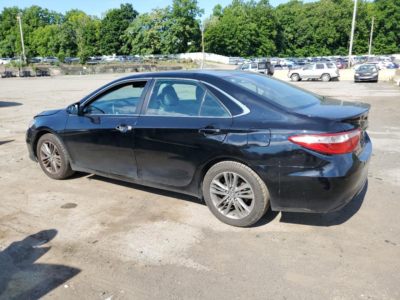 Lot #2843096112 2017 TOYOTA CAMRY LE