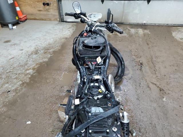 2006 HARLEY-DAVIDSON VRSCR - 1HD1HCZ406K806520