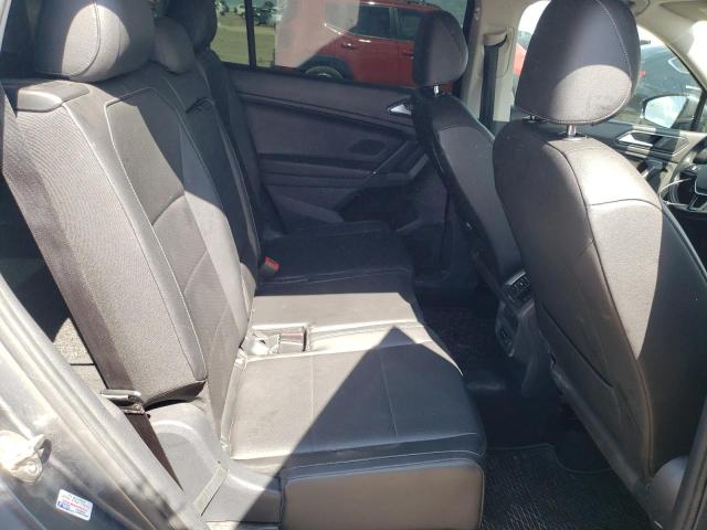 2018 VOLKSWAGEN TIGUAN SE - 3VV3B7AX2JM065654