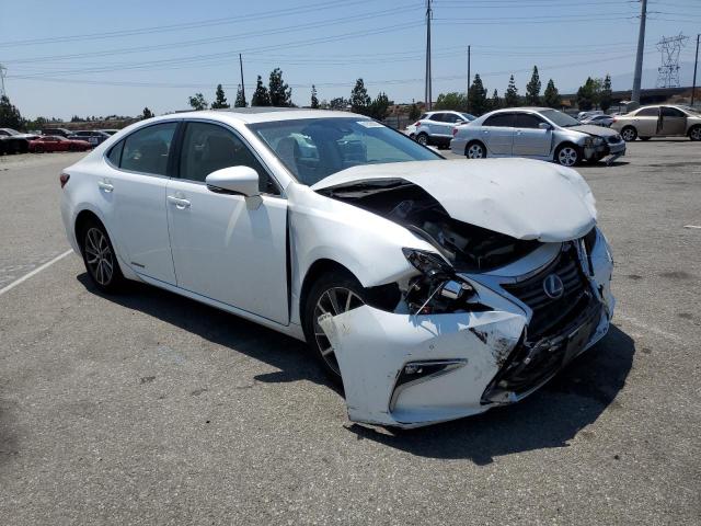 VIN JTHBW1GG9J2189817 2018 LEXUS ES300 no.4