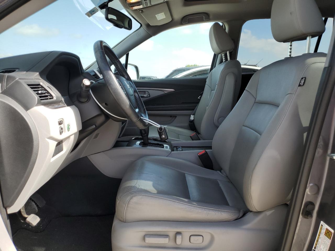 5FNYF5H78GB047983 2016 Honda Pilot Exln