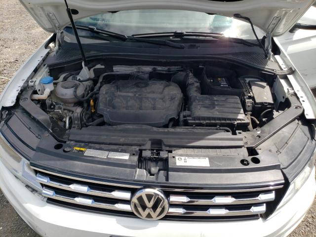 2018 VOLKSWAGEN TIGUAN SE - 3VV2B7AXXJM079121