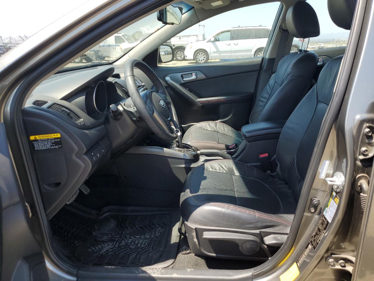 KNAFW5A3XC5621703 2012 Kia Forte Sx