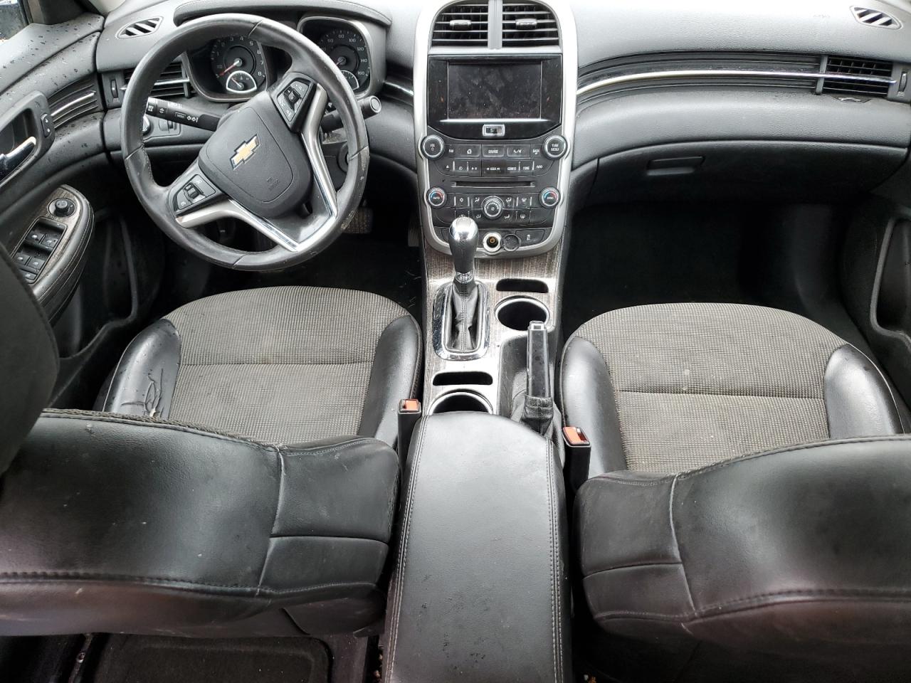 1G11D5SL1FF245577 2015 Chevrolet Malibu 2Lt