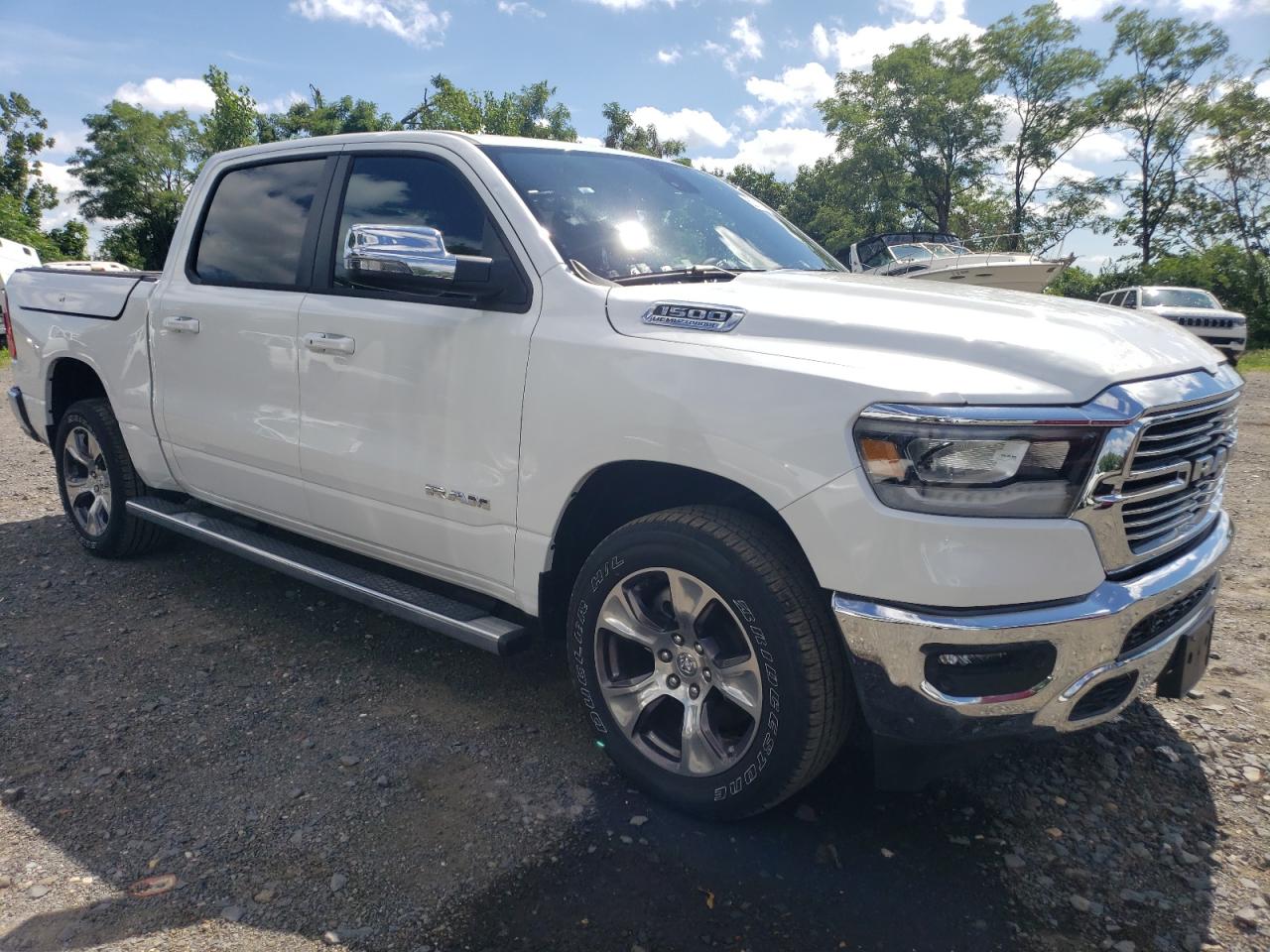 2024 Ram 1500 Laramie vin: 1C6SRFJT3RN213722