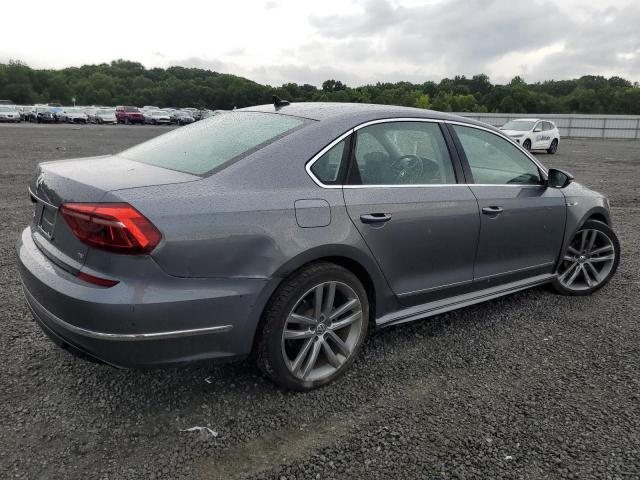 2017 VOLKSWAGEN PASSAT R-L - 1VWDT7A31HC069913