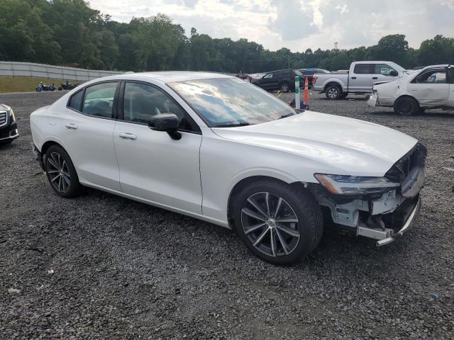 VIN 7JR102TZ4MG108744 2021 Volvo S60, T5 Momentum no.4