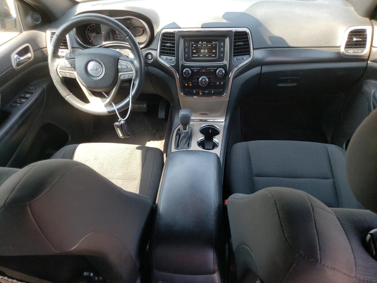 1C4RJFAG4GC479048 2016 Jeep Grand Cherokee Laredo