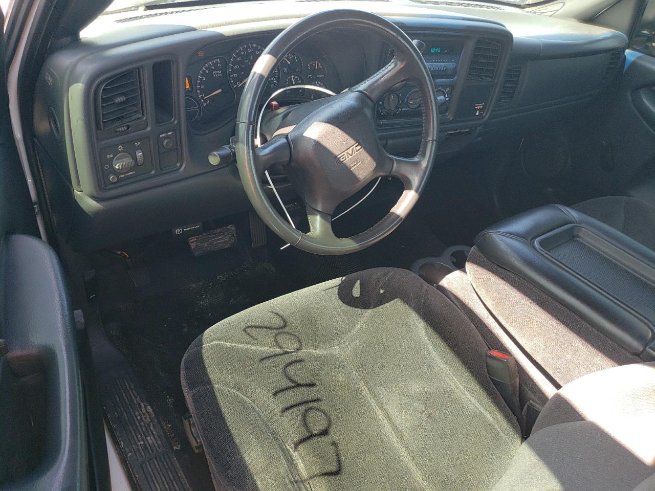 1GTEC19V42Z109691 2002 GMC New Sierra C1500