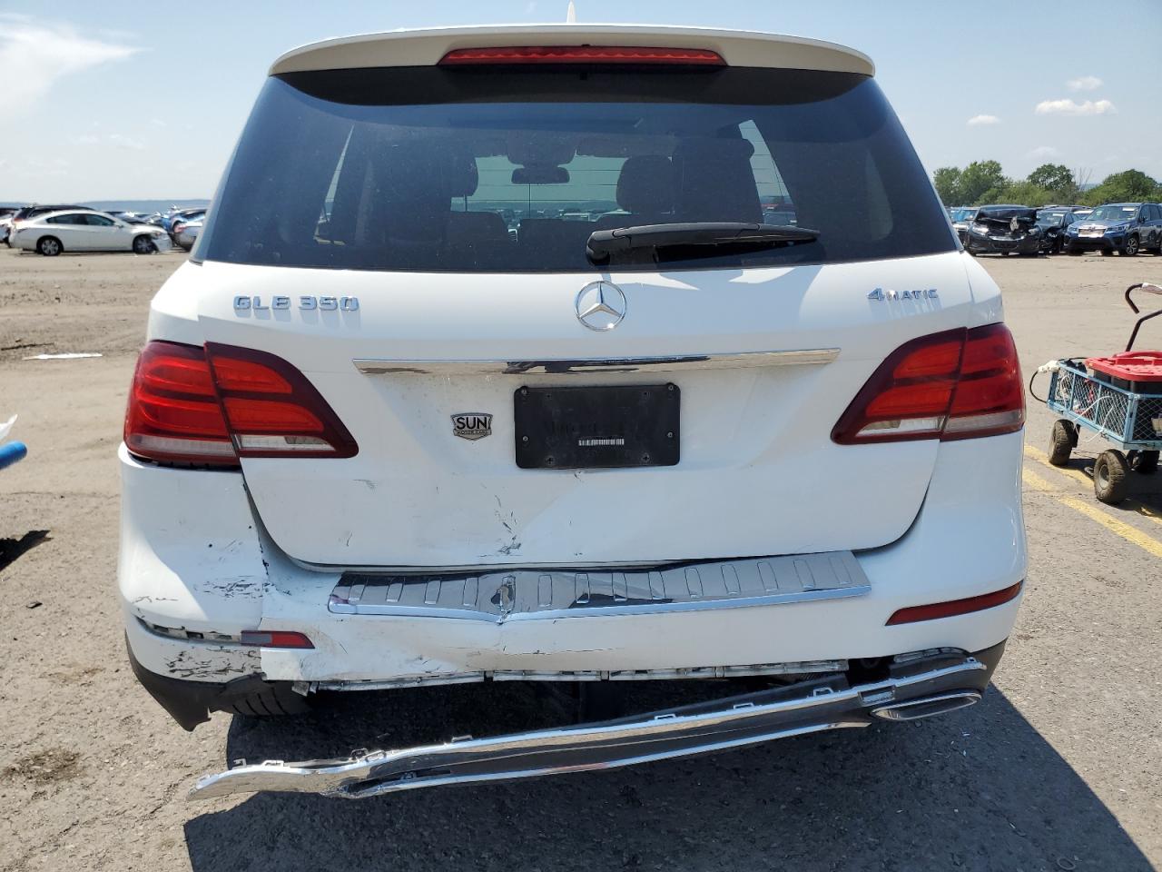 4JGDA5HB2JB131952 2018 Mercedes-Benz Gle 350 4Matic