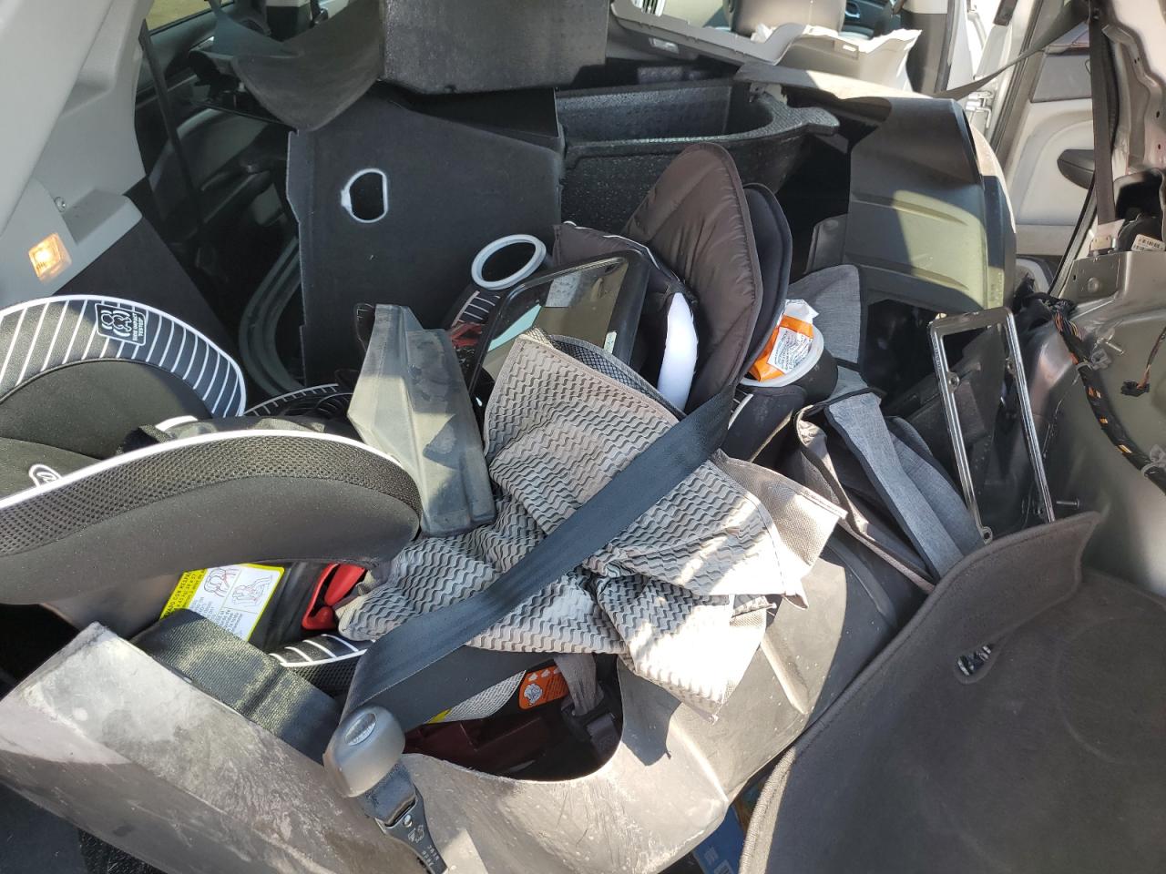 3GYFNAEY8BS671938 2011 Cadillac Srx Luxury Collection