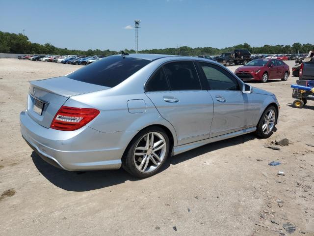 VIN WDDGF4HB9DA849804 2013 Mercedes-Benz C-Class, 250 no.3