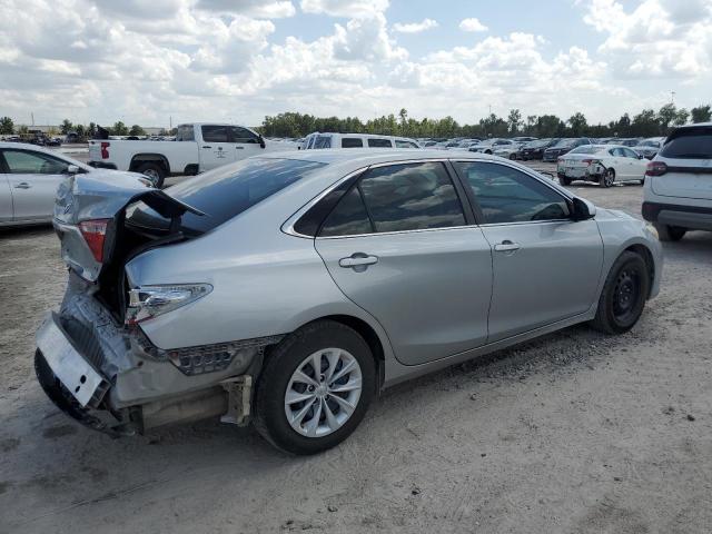 VIN 4T4BF1FKXGR583459 2016 Toyota Camry, LE no.3