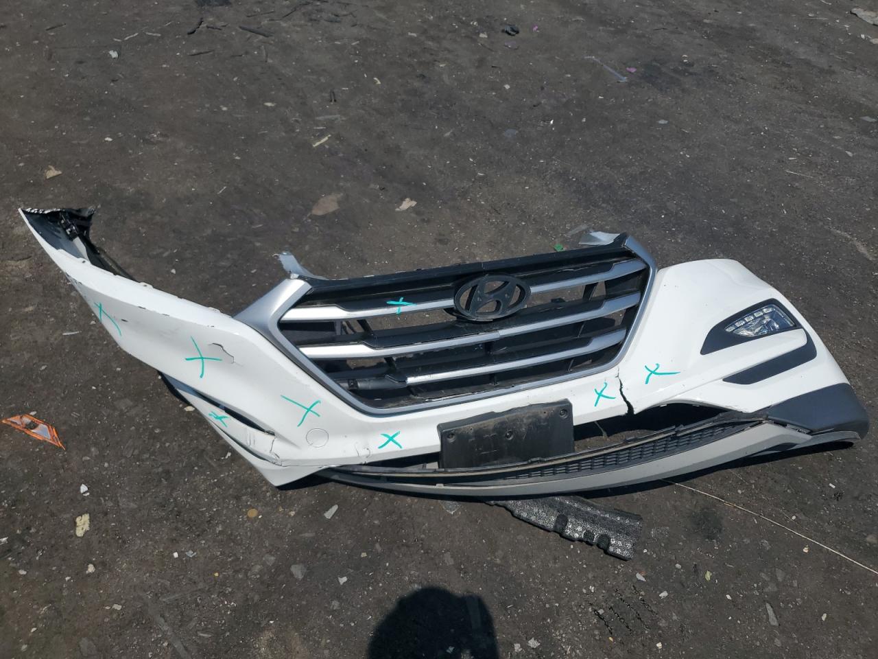 KM8J3CA21JU692207 2018 Hyundai Tucson Value