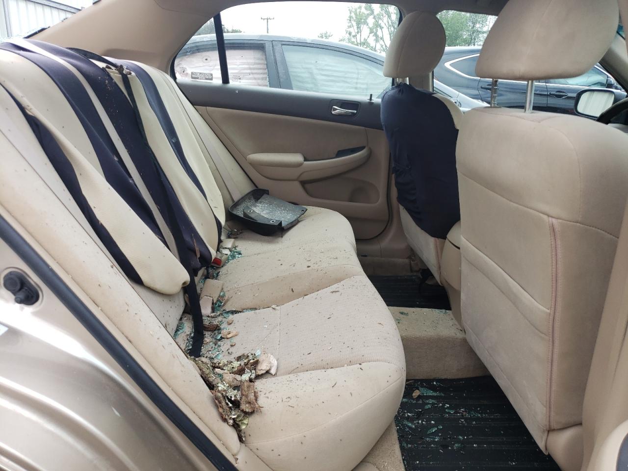 1HGCM56354A012890 2004 Honda Accord Lx