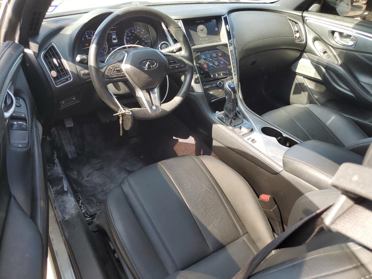 JN1EV7EK6JM340700 2018 Infiniti Q60 Luxe 300