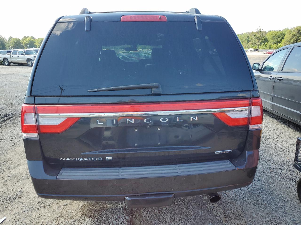 2015 Lincoln Navigator L vin: 5LMJJ3HT1FEJ07712