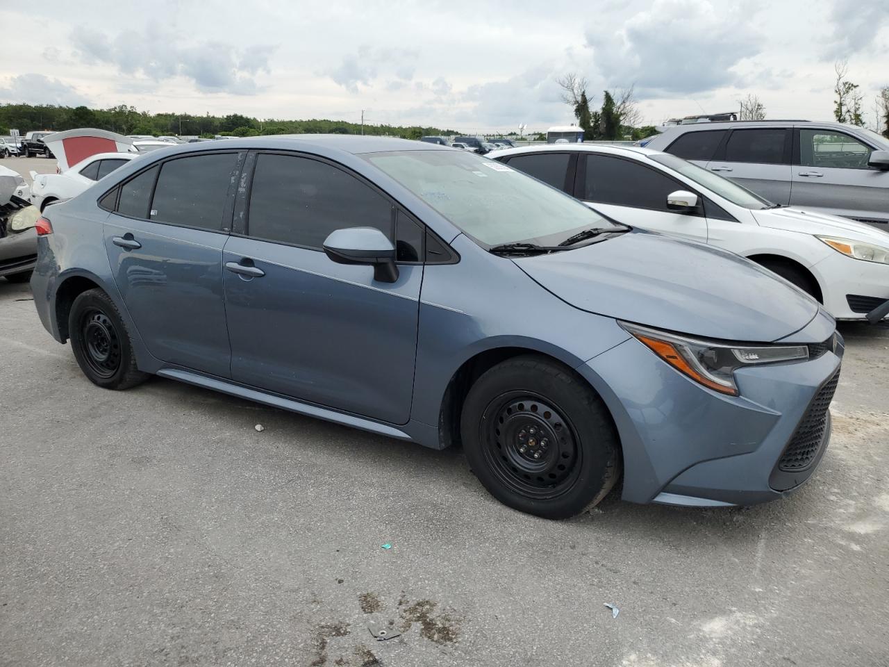 2020 Toyota Corolla Le vin: JTDEPRAE6LJ049704