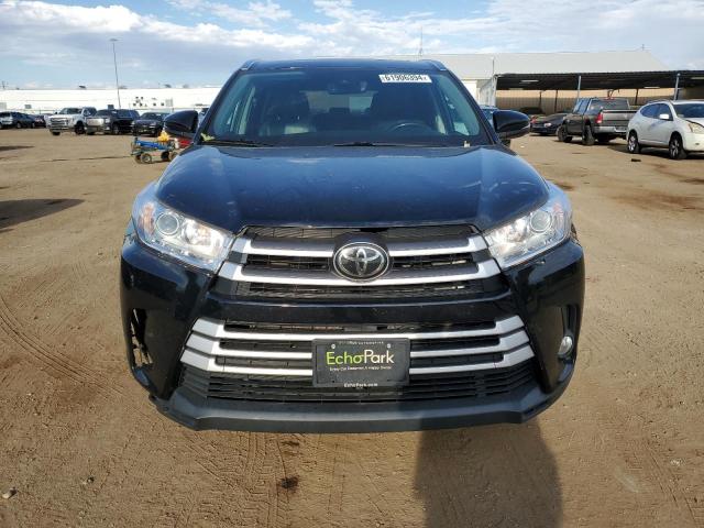 VIN 5TDJZRFH4KS570580 2019 Toyota Highlander, SE no.5