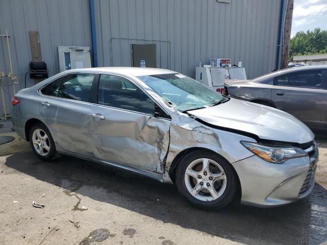 VIN 4T1BF1FK3FU995800 2015 Toyota Camry, LE no.4