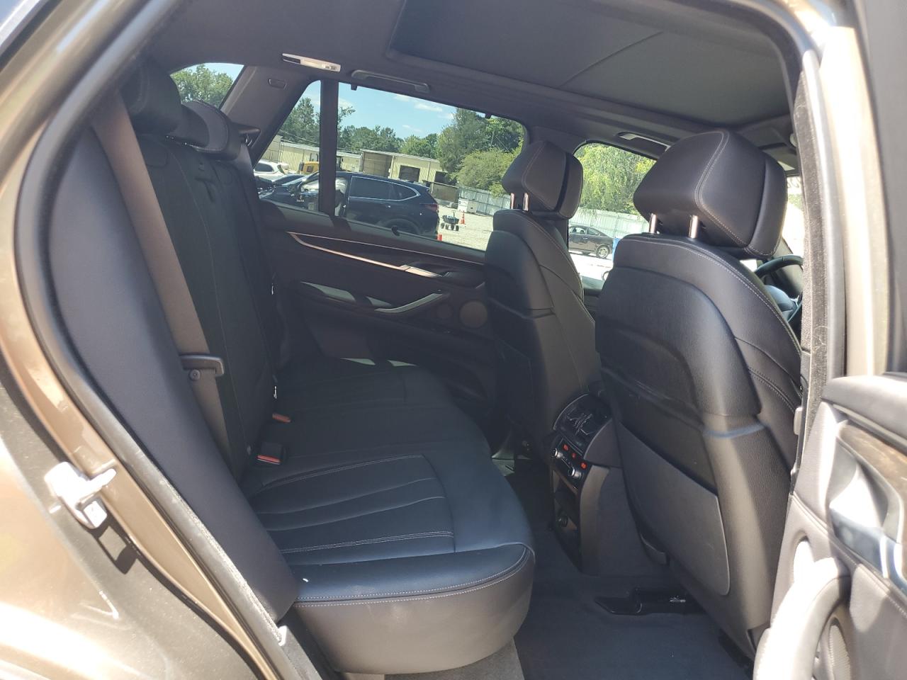 5UXKR0C56J0Y06611 2018 BMW X5 xDrive35I