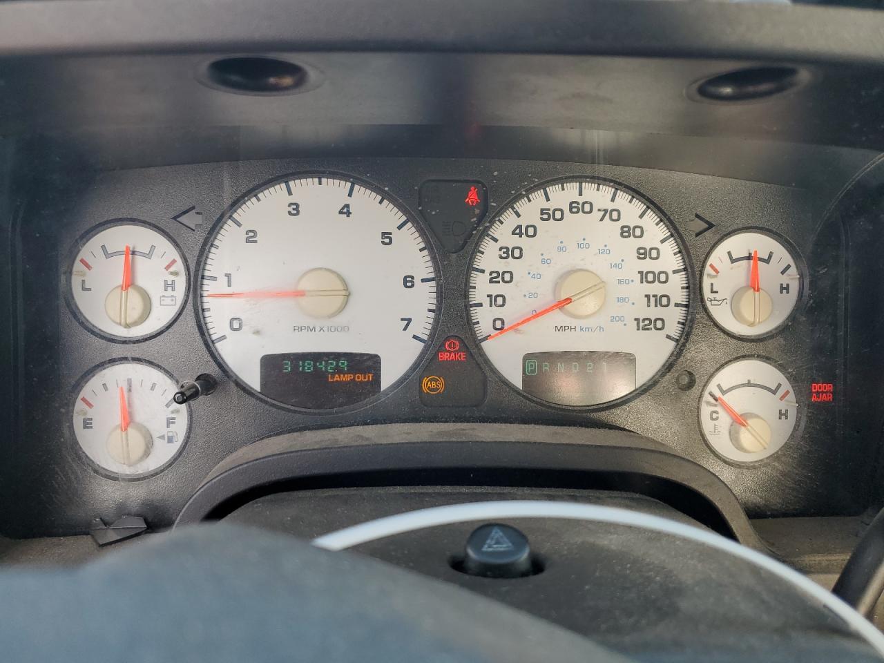 3D7KA28D44G109495 2004 Dodge Ram 2500 St