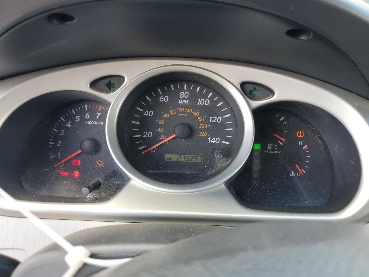 JTEGD21A250111075 2005 Toyota Highlander