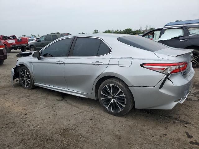 VIN 4T1B11HK2JU518554 2018 Toyota Camry, L no.2