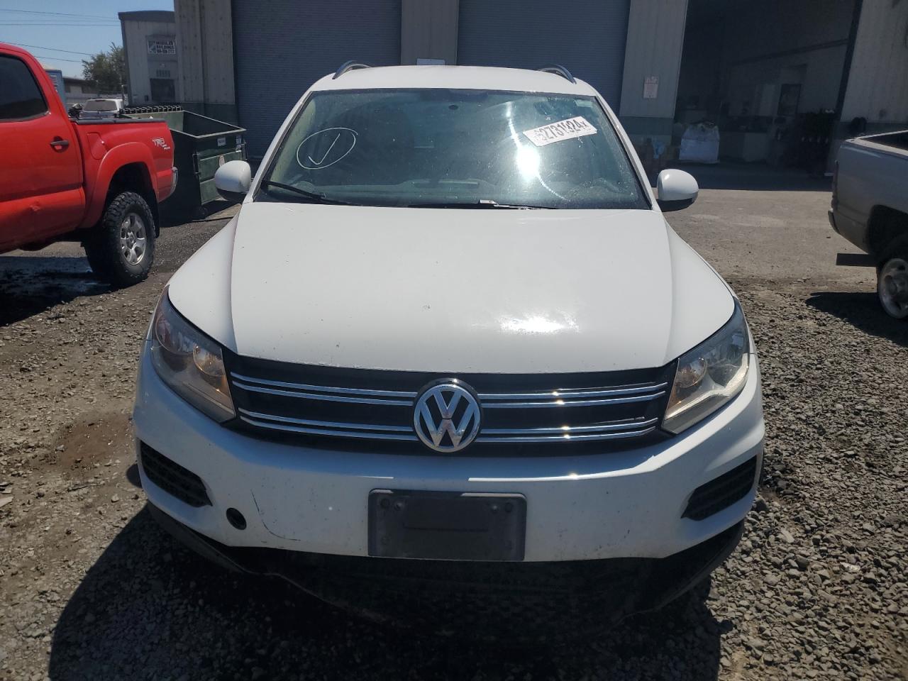 Lot #2701562726 2015 VOLKSWAGEN TIGUAN S