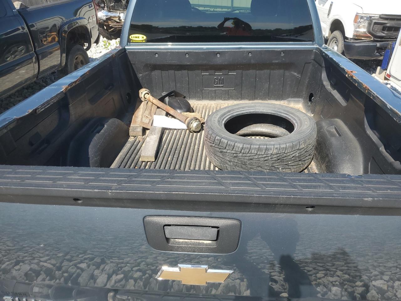 2GCEK29JX91111826 2009 Chevrolet Silverado K1500 Lt