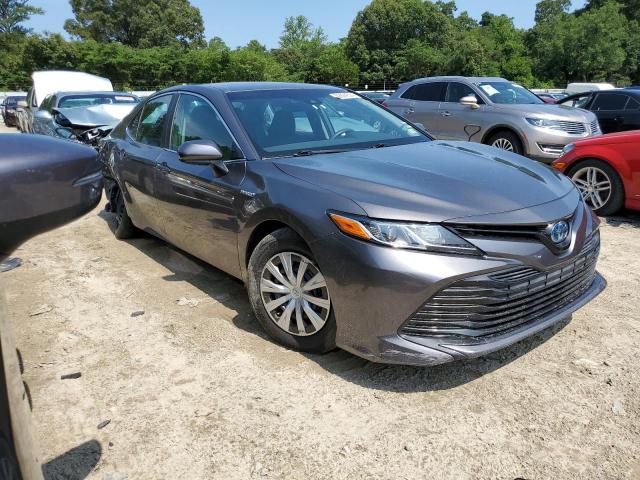 VIN 4T1B31HK1JU001613 2018 Toyota Camry, LE no.4