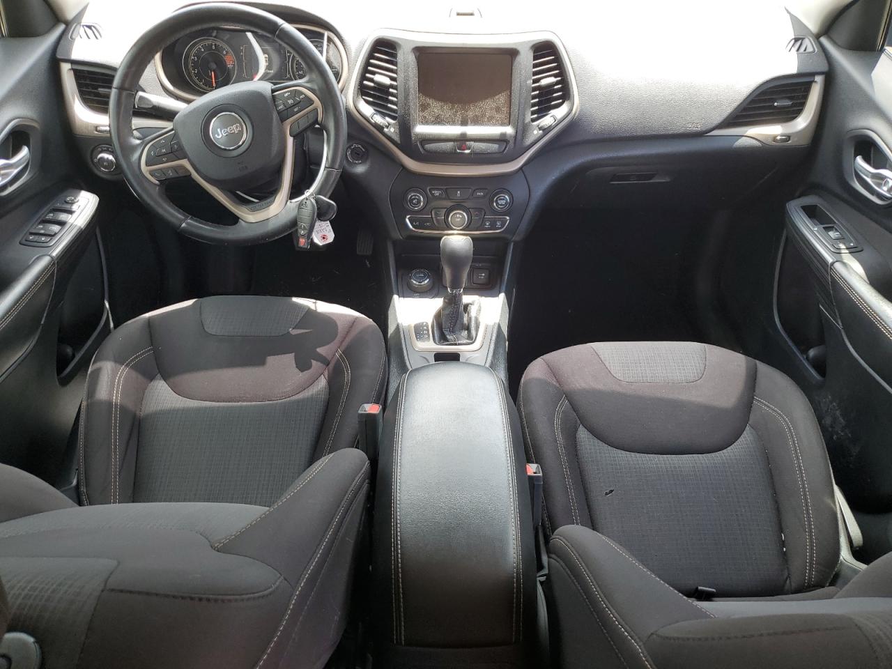 1C4PJMCB9GW341856 2016 Jeep Cherokee Latitude