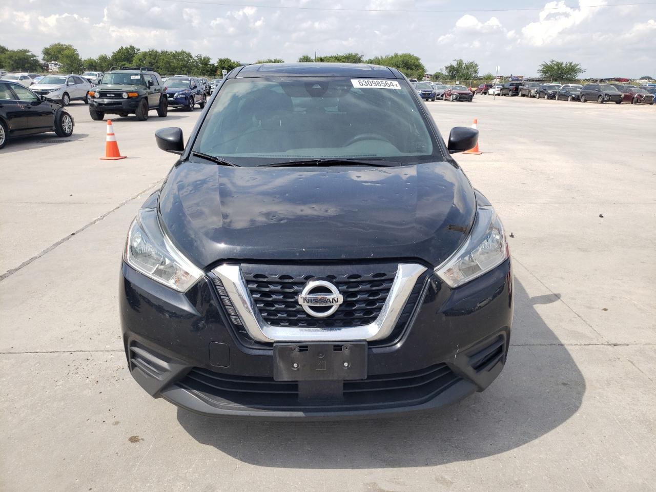 Lot #2960061214 2020 NISSAN KICKS S