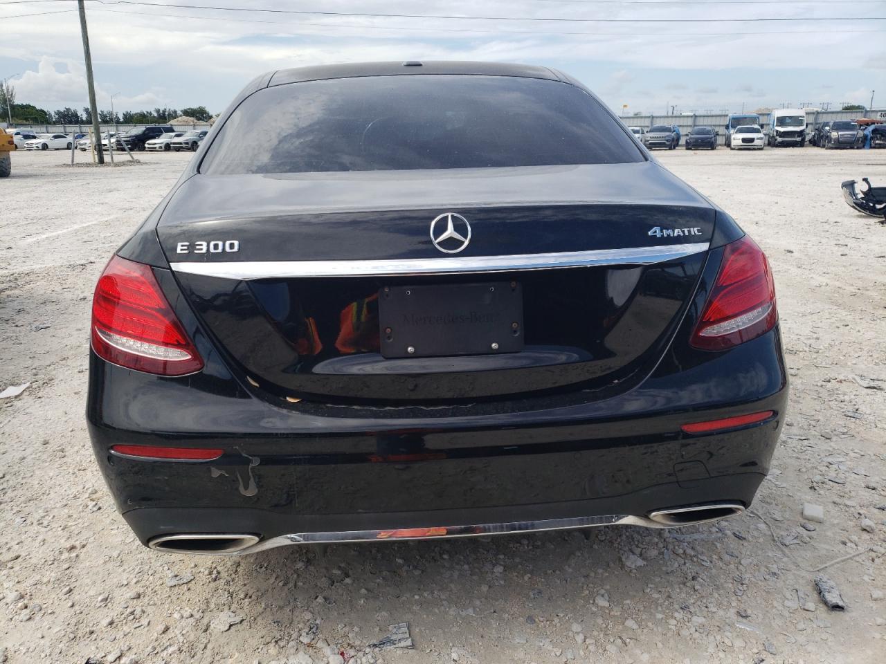 WDDZF4KB0KA566870 2019 Mercedes-Benz E 300 4Matic