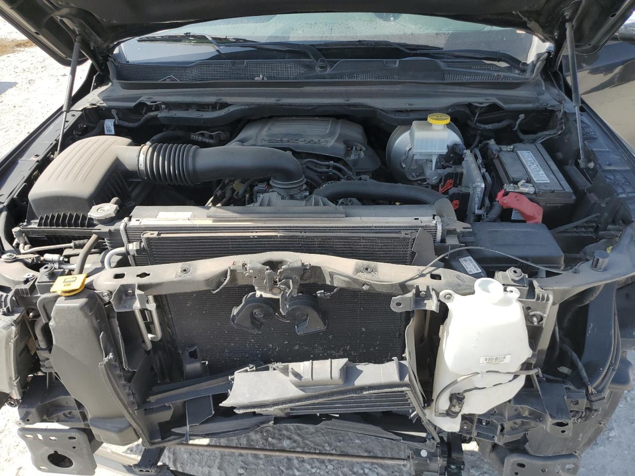 1C6SRFJTXKN544657 2019 Ram 1500 Laramie