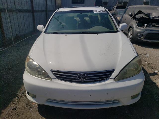 4T1BF32K95U097976 2005 Toyota Camry Le