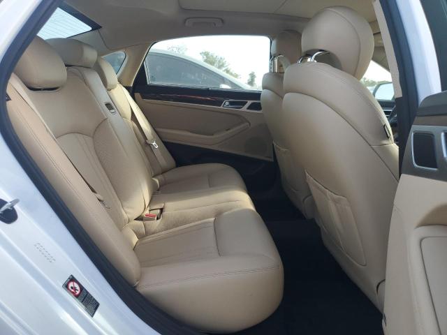 2016 HYUNDAI GENESIS 3. - KMHGN4JE1GU126805